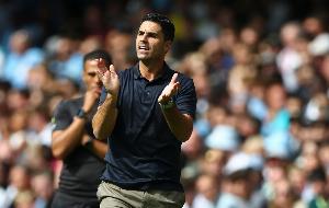 舍伍德预测新赛季英超：阿森纳仍是联赛标杆，曼联跌出欧冠区